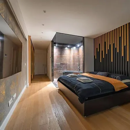 Kennedy Apartment
